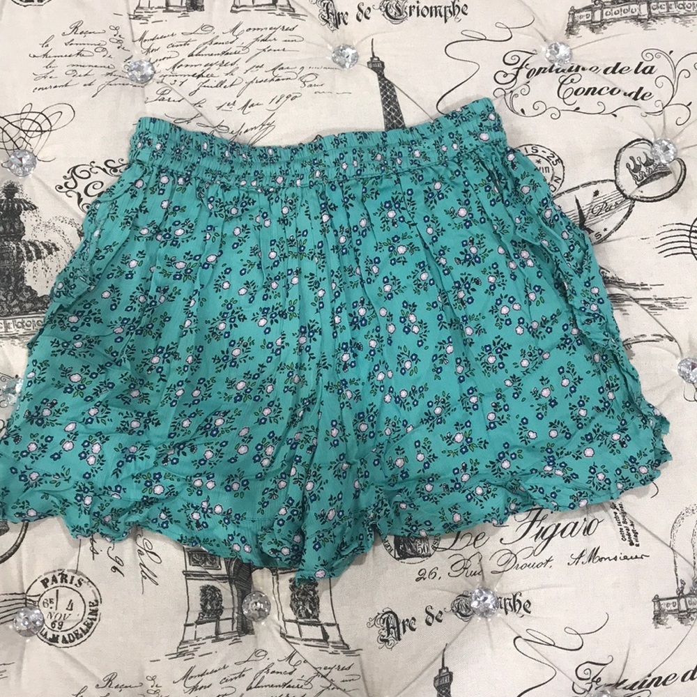 Angie Ruffle Trim Printed Shorts - Picture 4 of 5